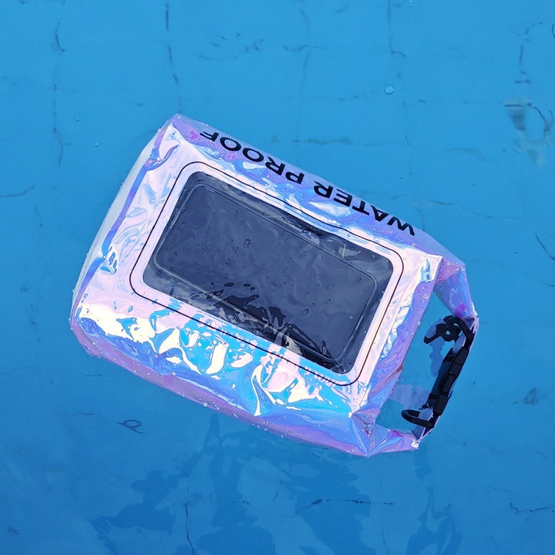Iridescent Waterproof Bucket C - Hydration Pack Outdoor recension och pris